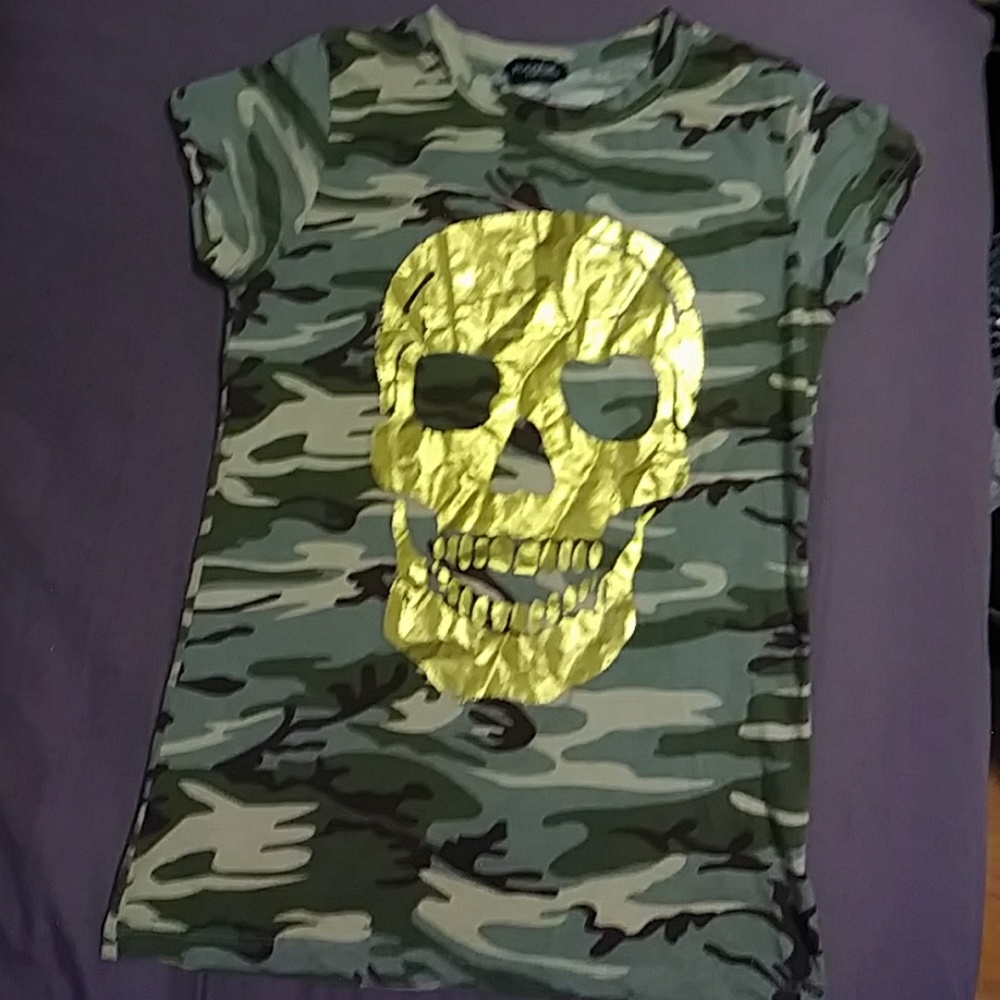 Camo t-shirt